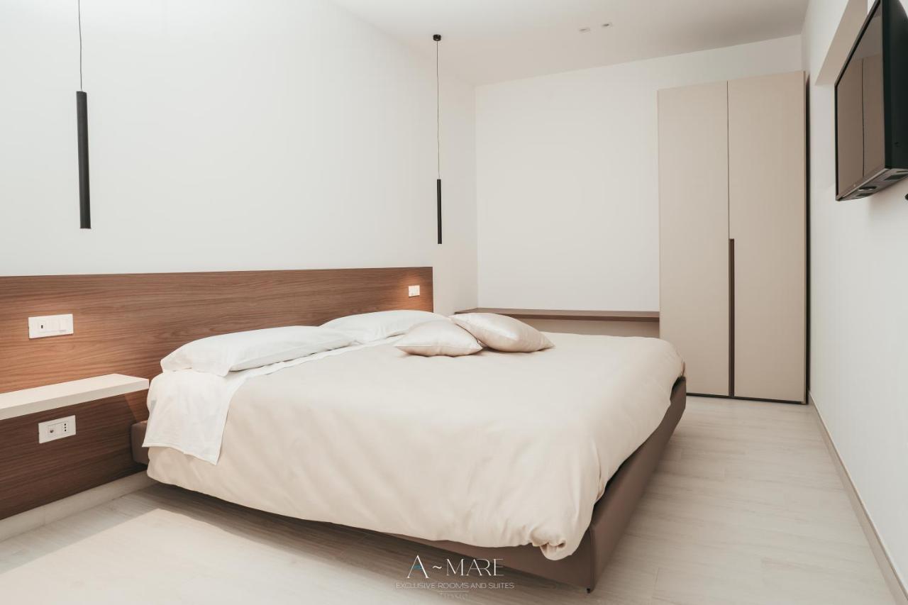 A-Mare Exclusive Rooms & Suites Tarento Exterior foto