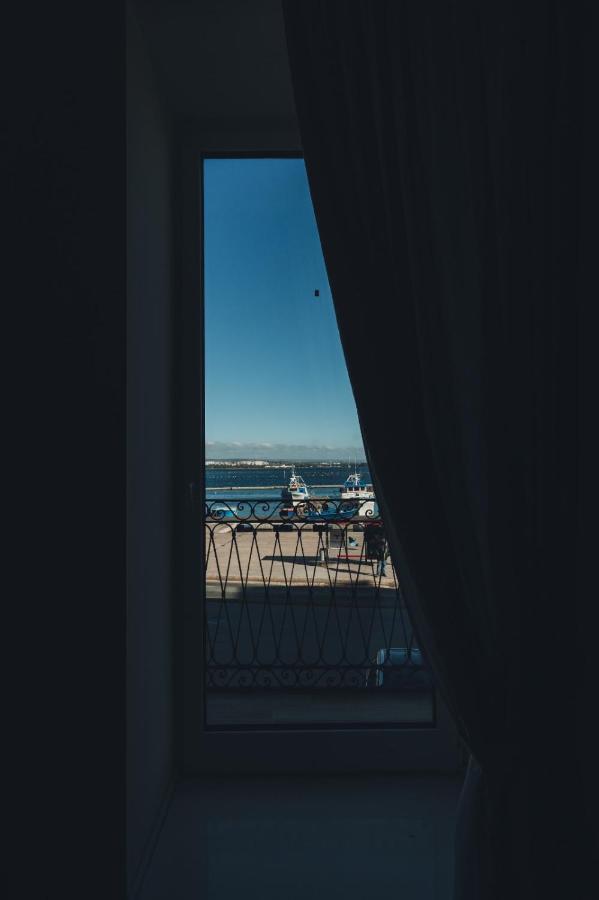 A-Mare Exclusive Rooms & Suites Tarento Exterior foto
