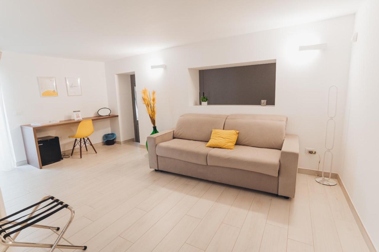 A-Mare Exclusive Rooms & Suites Tarento Exterior foto
